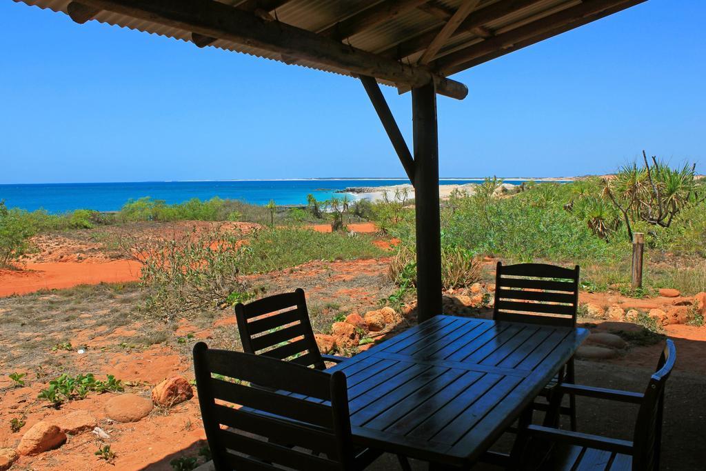 Kooljaman Hotel Dampier Peninsula Exterior foto